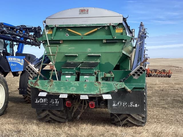 Image of International 2574 equipment image 3