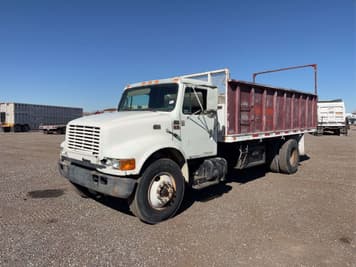 Main image International 4700