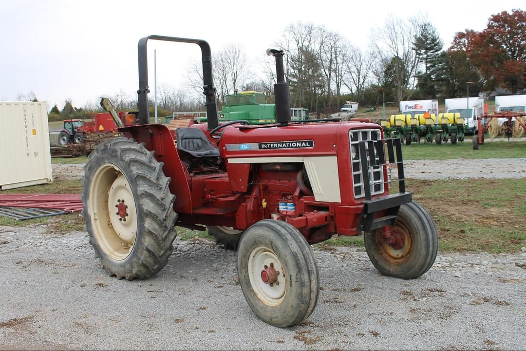 Image of International Harvester 574 Primary image
