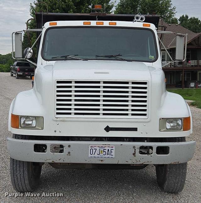 Image of International 4700 equipment image 1