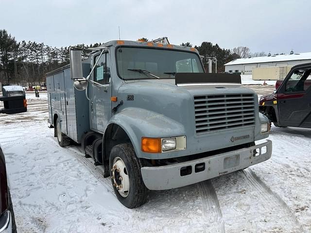 Image of International 4700 equipment image 3