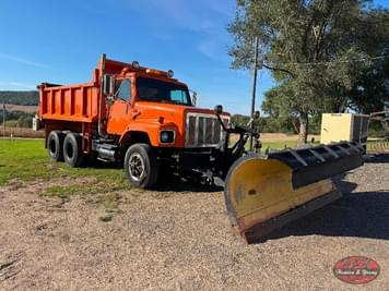 Main image International 2654