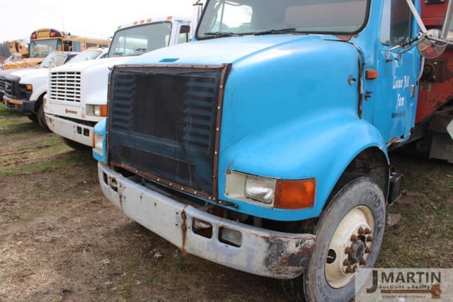 Image of International Navistar equipment image 4