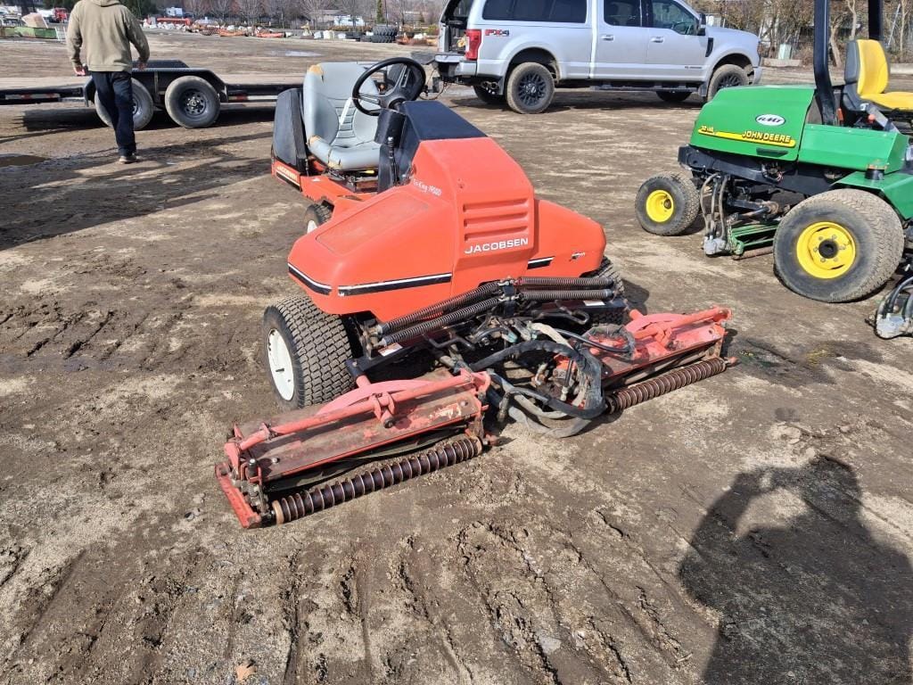 1993 Jacobsen Tri-King 1900D Equipment Image0