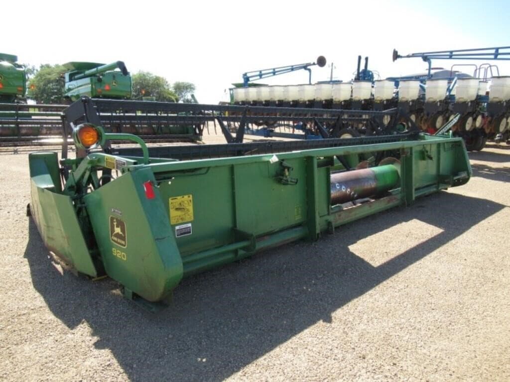 Image of John Deere 920F Primary image