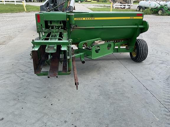 Image of John Deere 346 equipment image 3