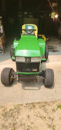 Image of John Deere 425 equipment image 4