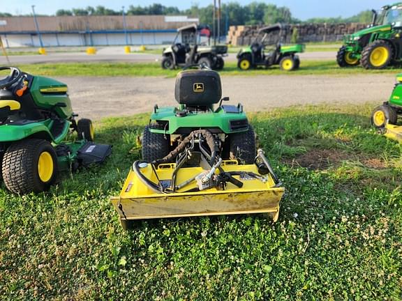 Image of John Deere 425 Image 1