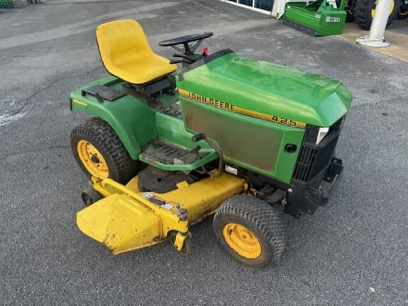 Image of John Deere 425 equipment image 3