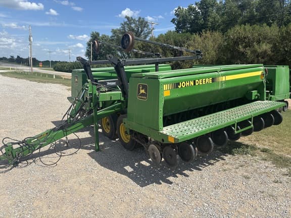Image of John Deere 455 equipment image 2