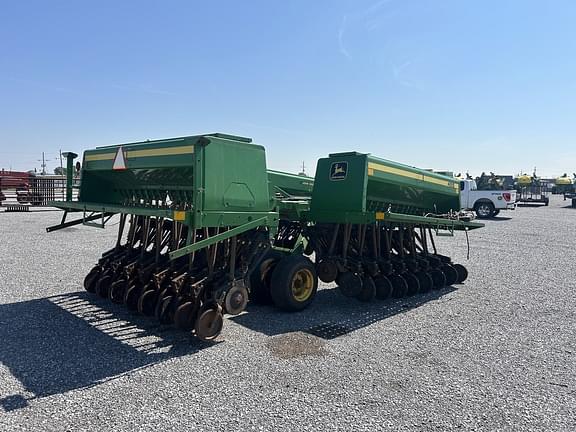 Image of John Deere 455 equipment image 4