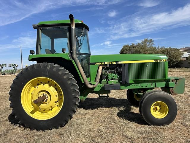 Image of John Deere 4560 equipment image 1