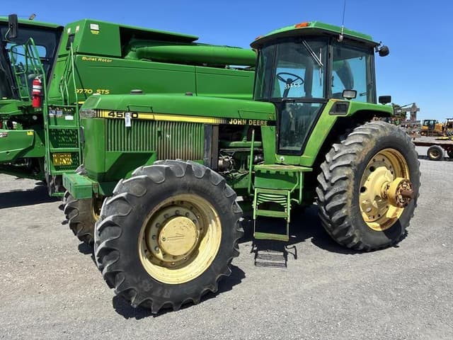 Image of John Deere 4560 equipment image 1