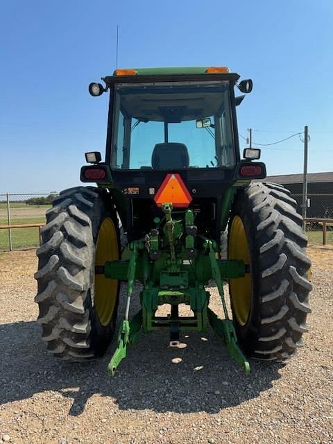 Image of John Deere 4560 equipment image 3