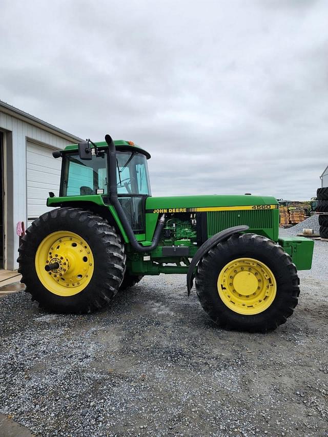 Image of John Deere 4560 equipment image 2