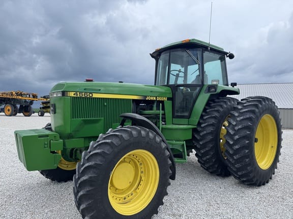 1993 John Deere 4560 Equipment Image0
