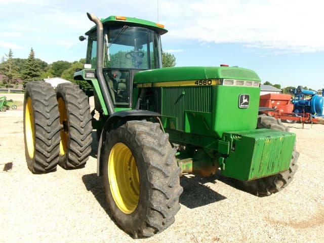 Image of John Deere 4560 equipment image 2