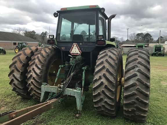 Image of John Deere 4760 equipment image 2