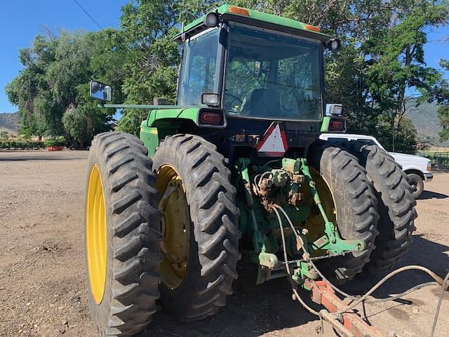 Image of John Deere 4760 equipment image 3