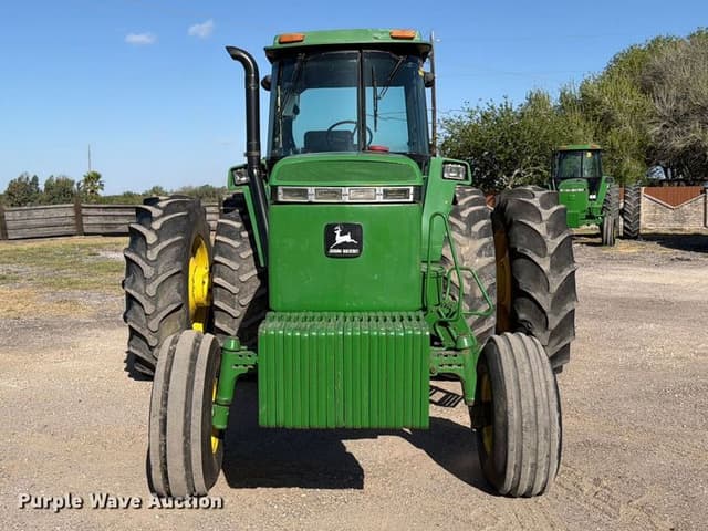 Image of John Deere 4760 equipment image 1