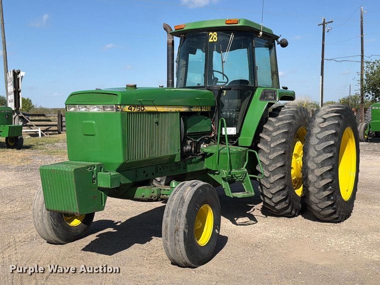 1993 John Deere 4760 Equipment Image0