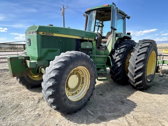 1993 John Deere 4960 Equipment Image0