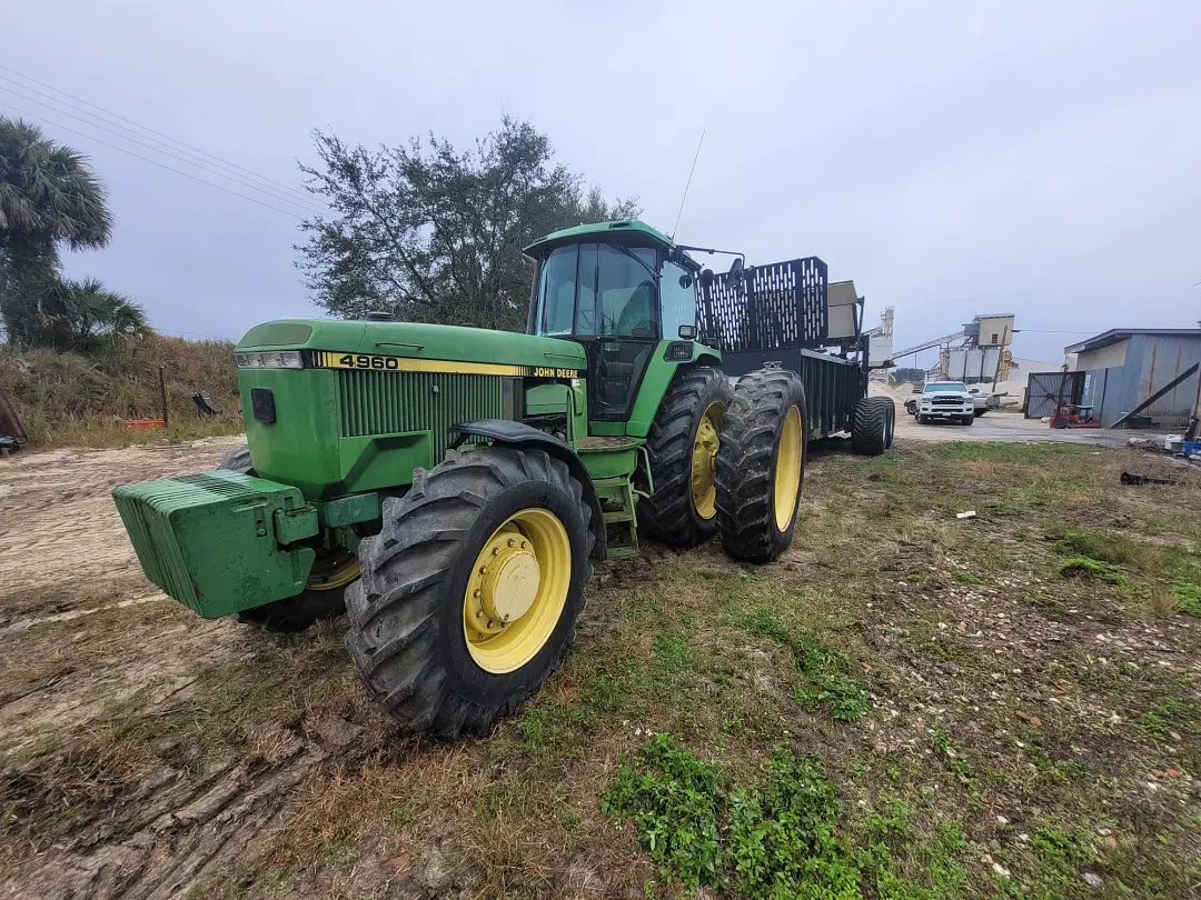 Image of John Deere 4960 Image 0