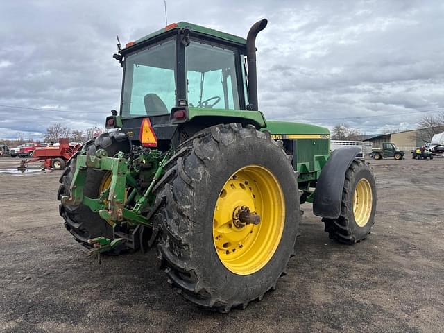 Image of John Deere 4960 equipment image 4