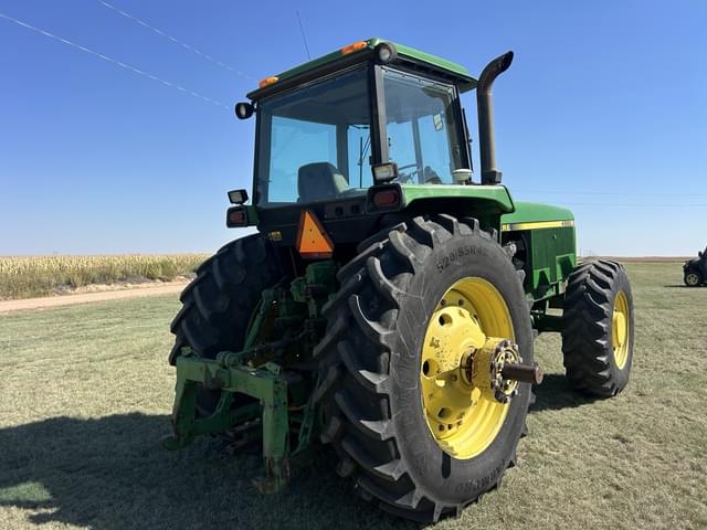 Image of John Deere 4960 equipment image 2