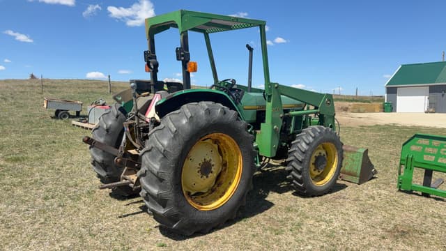 Image of John Deere 5400 equipment image 3