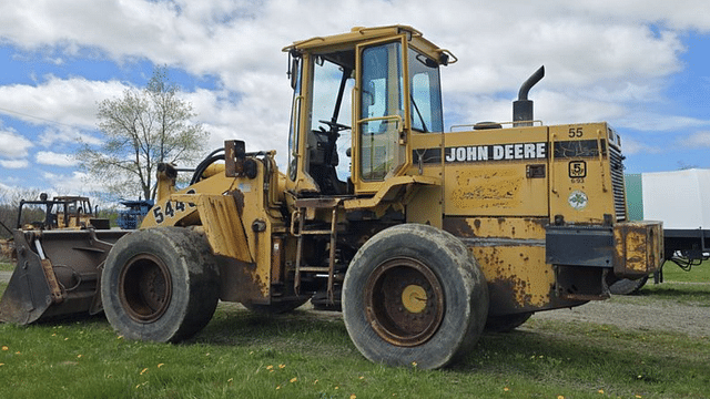 Image of John Deere 544G equipment image 1