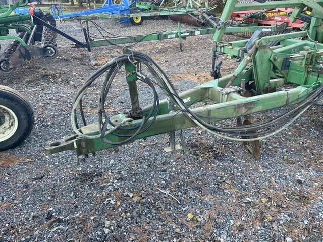 Image of John Deere 550 equipment image 1