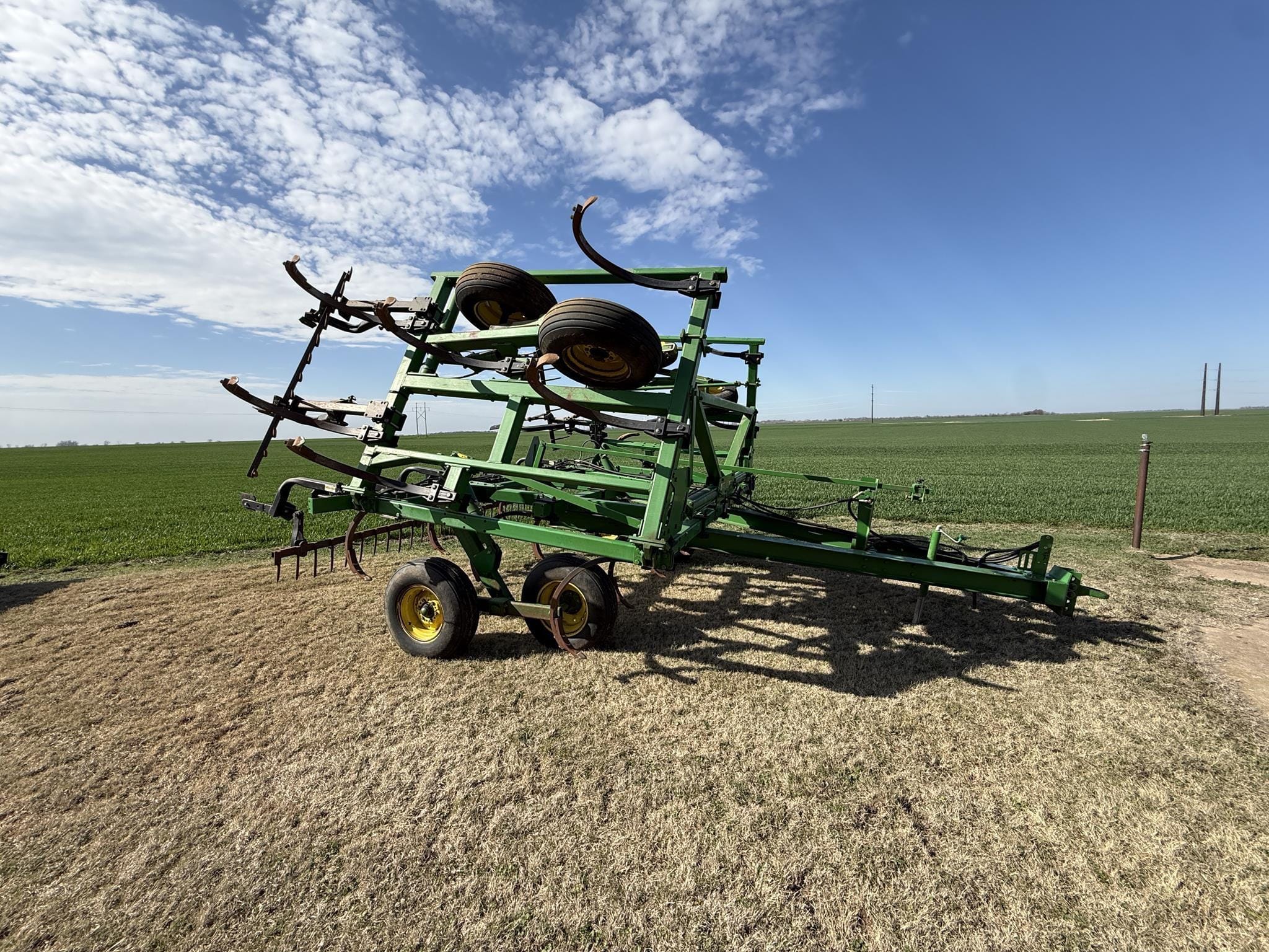 1993 John Deere 610 Equipment Image0