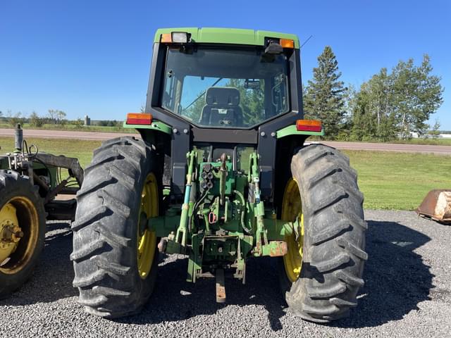 Image of John Deere 6200 equipment image 3