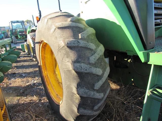 Image of John Deere 6200 equipment image 1