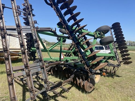 Image of John Deere 630 equipment image 3