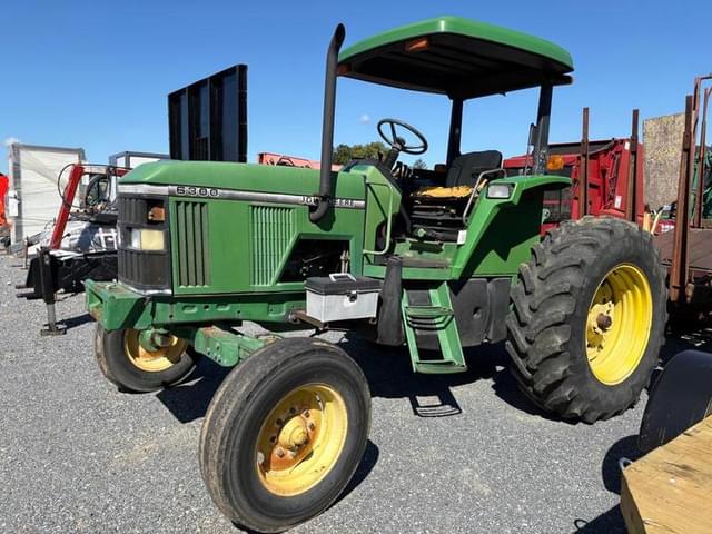 Image of John Deere 6300 equipment image 1