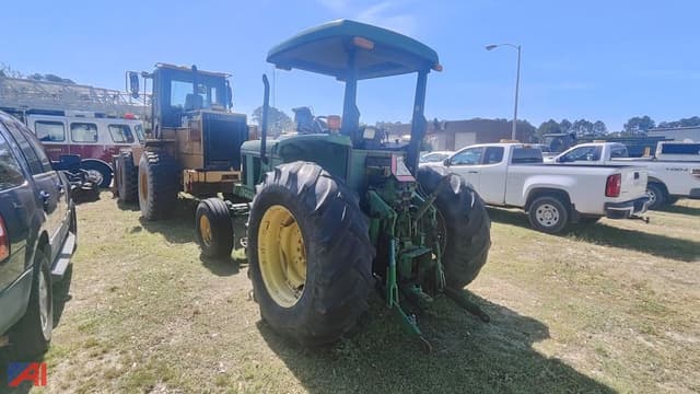Image of John Deere 6300 equipment image 1