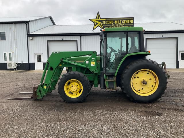 Image of John Deere 6300 equipment image 1