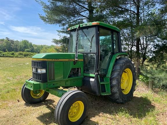 Image of John Deere 6400 equipment image 1