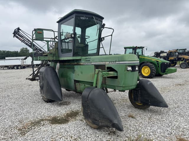 Image of John Deere 6500 equipment image 2
