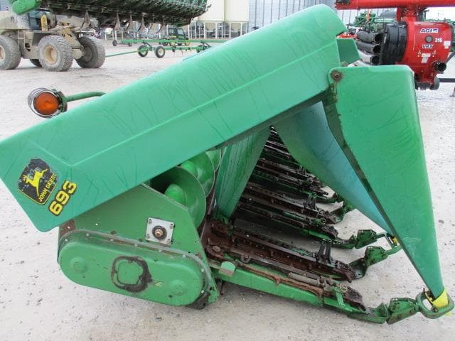 Image of John Deere 693 equipment image 3