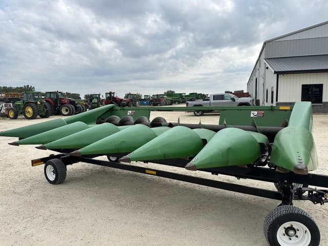 Image of John Deere 693 equipment image 1