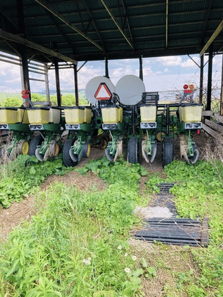 Main image John Deere 7200