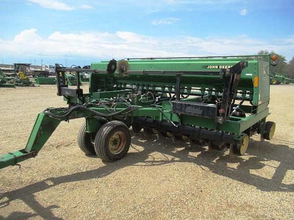 Image of John Deere 750 equipment image 2