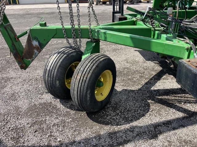 Image of John Deere 750 equipment image 3