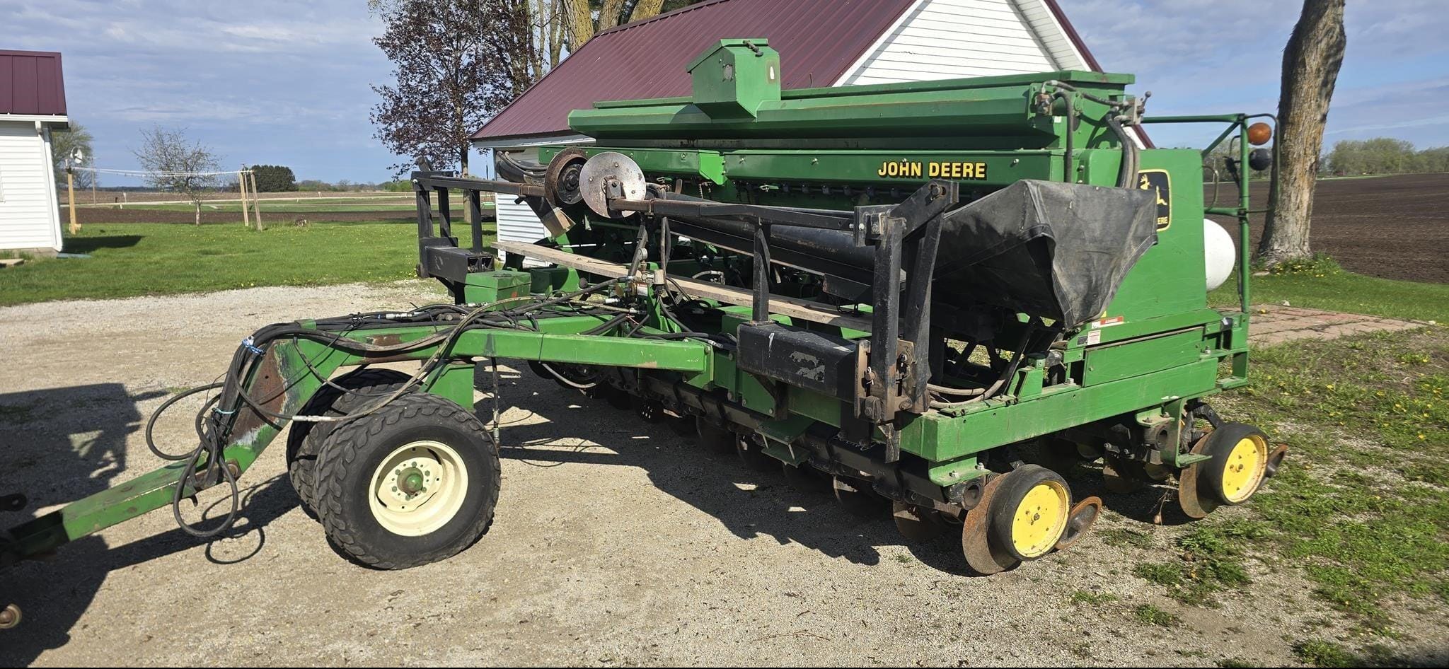 1993 John Deere 750 Equipment Image0
