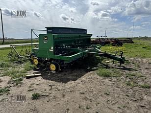 Main image John Deere 750 0