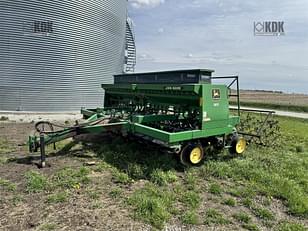 Main image John Deere 750 1