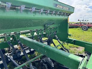 Main image John Deere 750 22